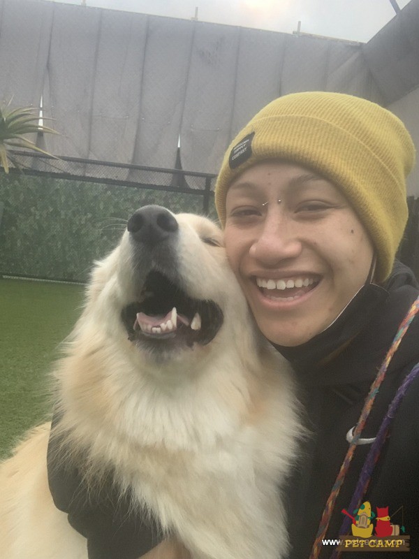 dog counselor selfie dec